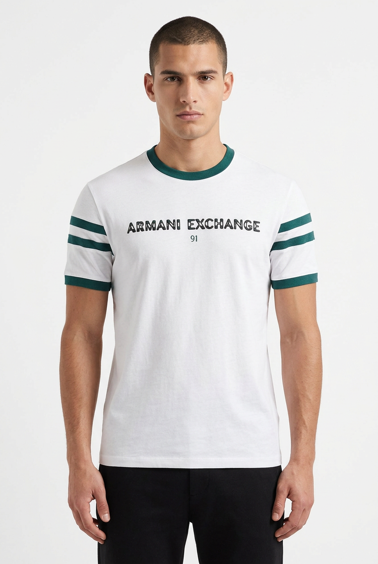 Camiseta Armani Exchange blanca con ribetes verdes
