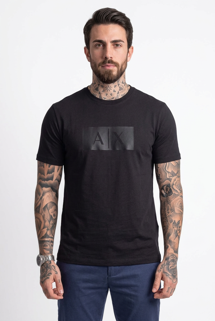 Camiseta Armani Exchange negra A|X rectangular